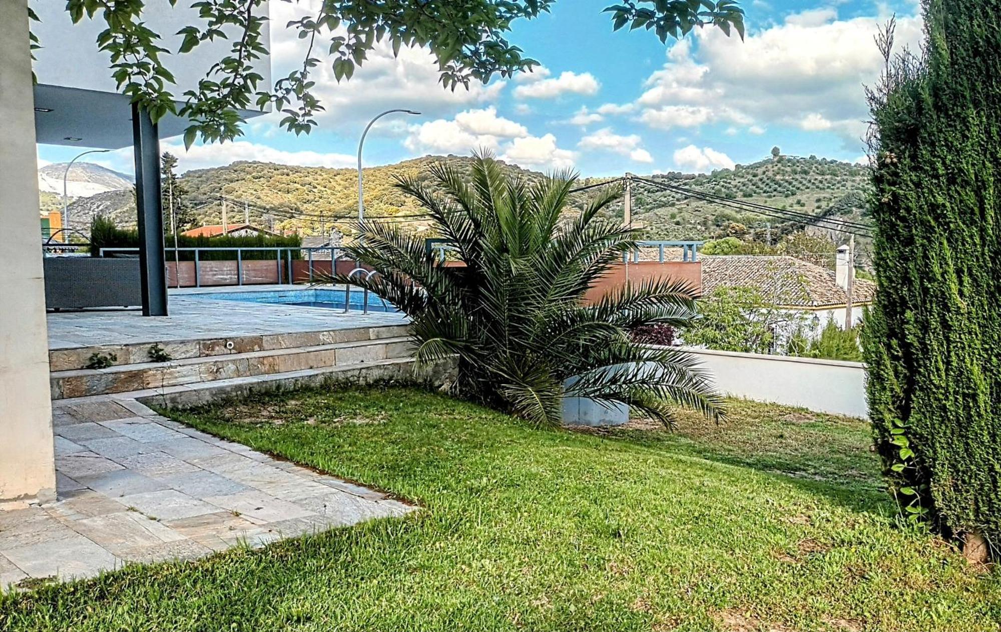 Villa Sierra Huetor Santillan Exterior photo